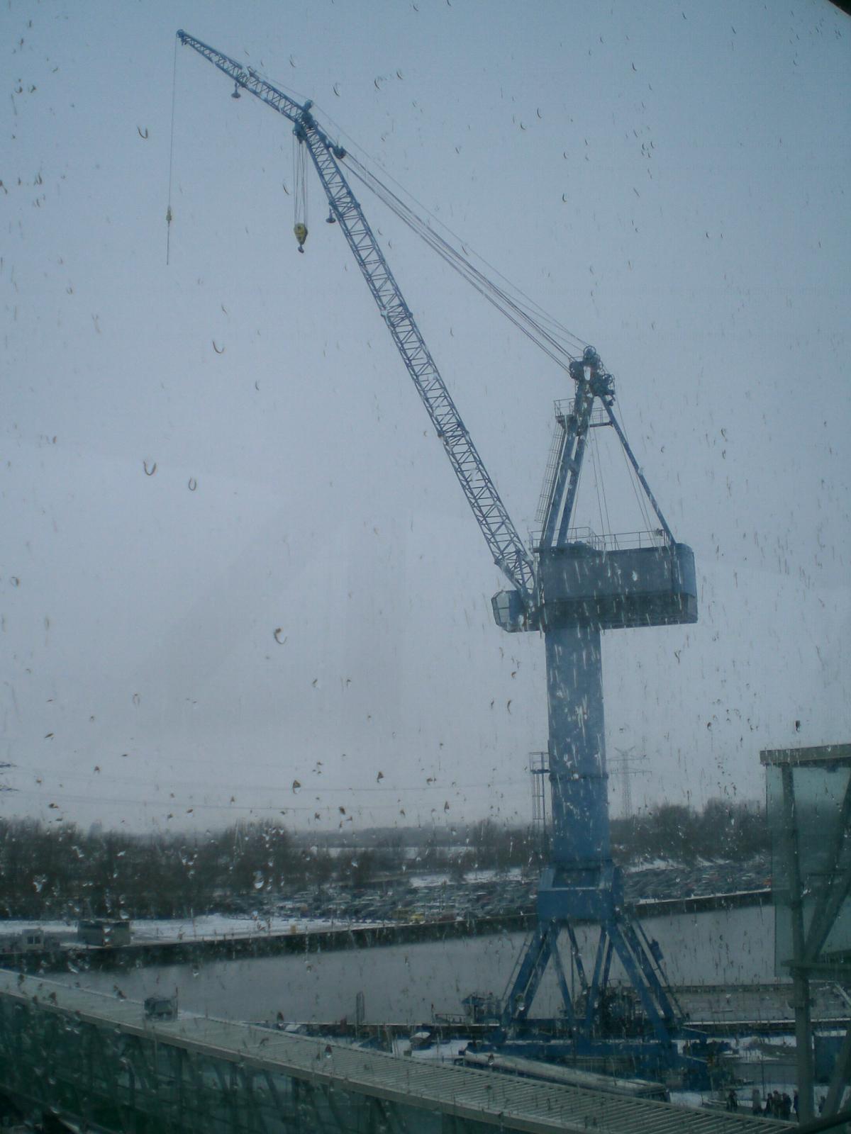 Meyer-Werft in Papenburg (Hier klicken!)